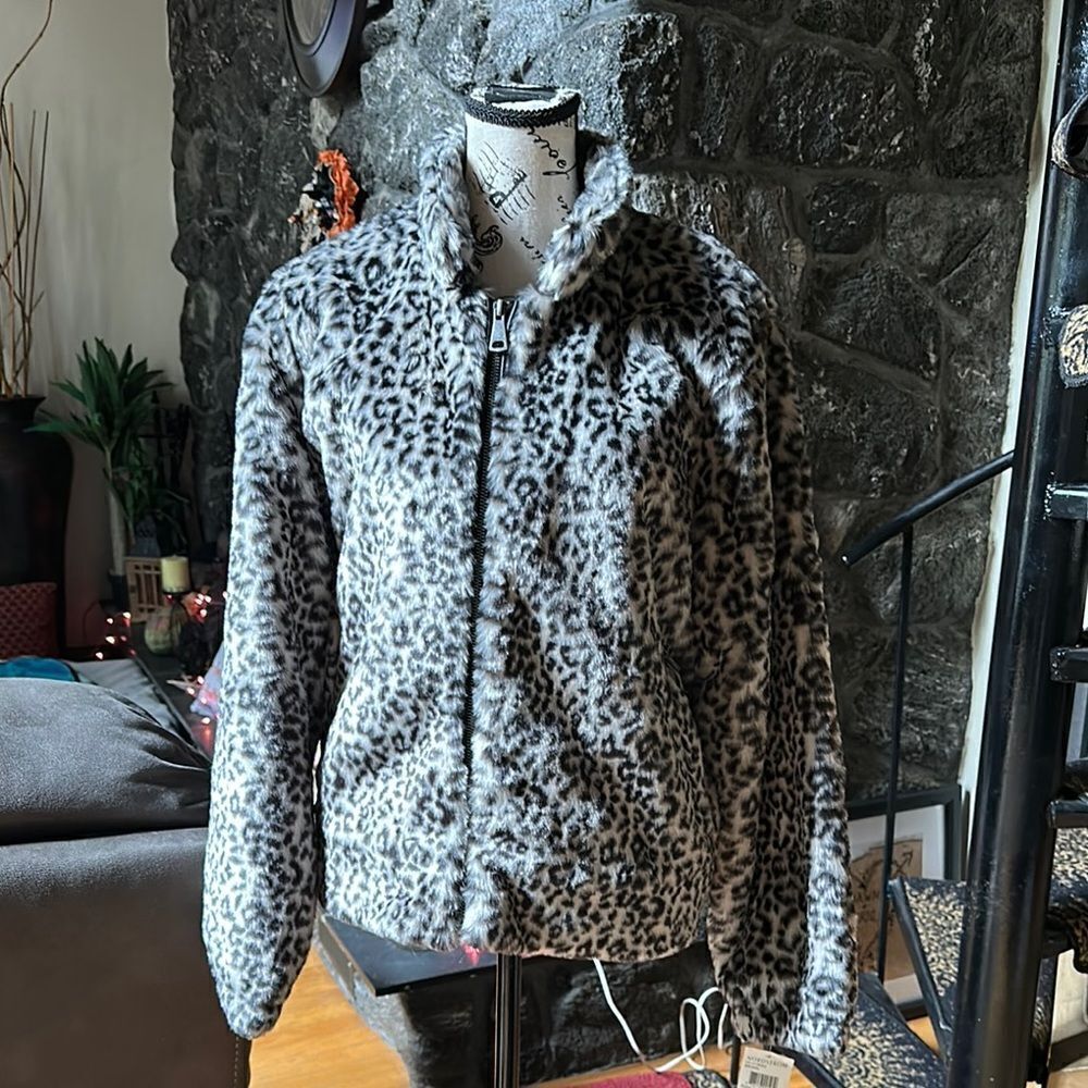 VIGOSS Leopard Print Faux Fur Jacket from Nordstrom medium